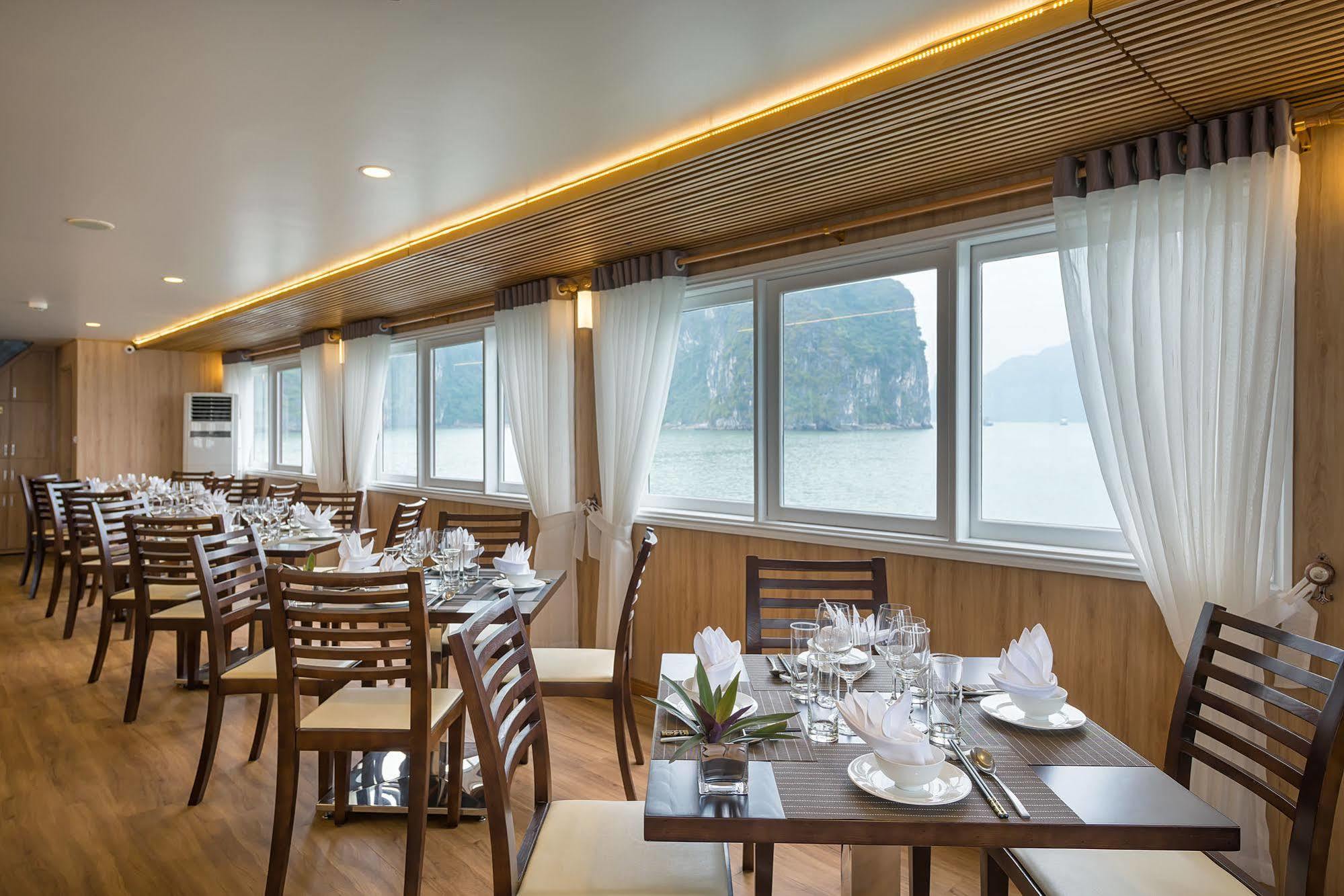 La Vela Premium Cruise - Managed By Paradise Cruises Ha Long Bagian luar foto