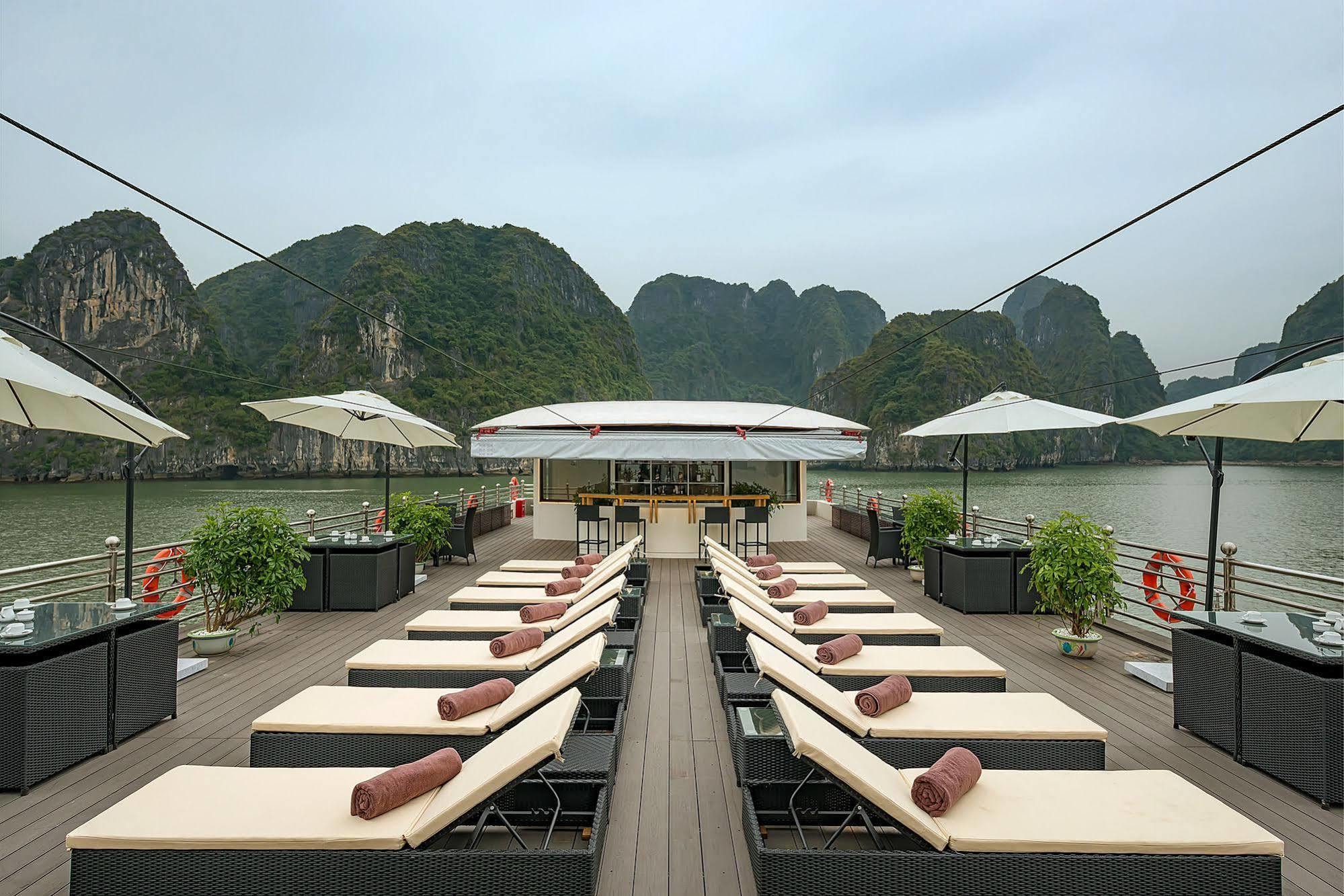 La Vela Premium Cruise - Managed By Paradise Cruises Ha Long Bagian luar foto