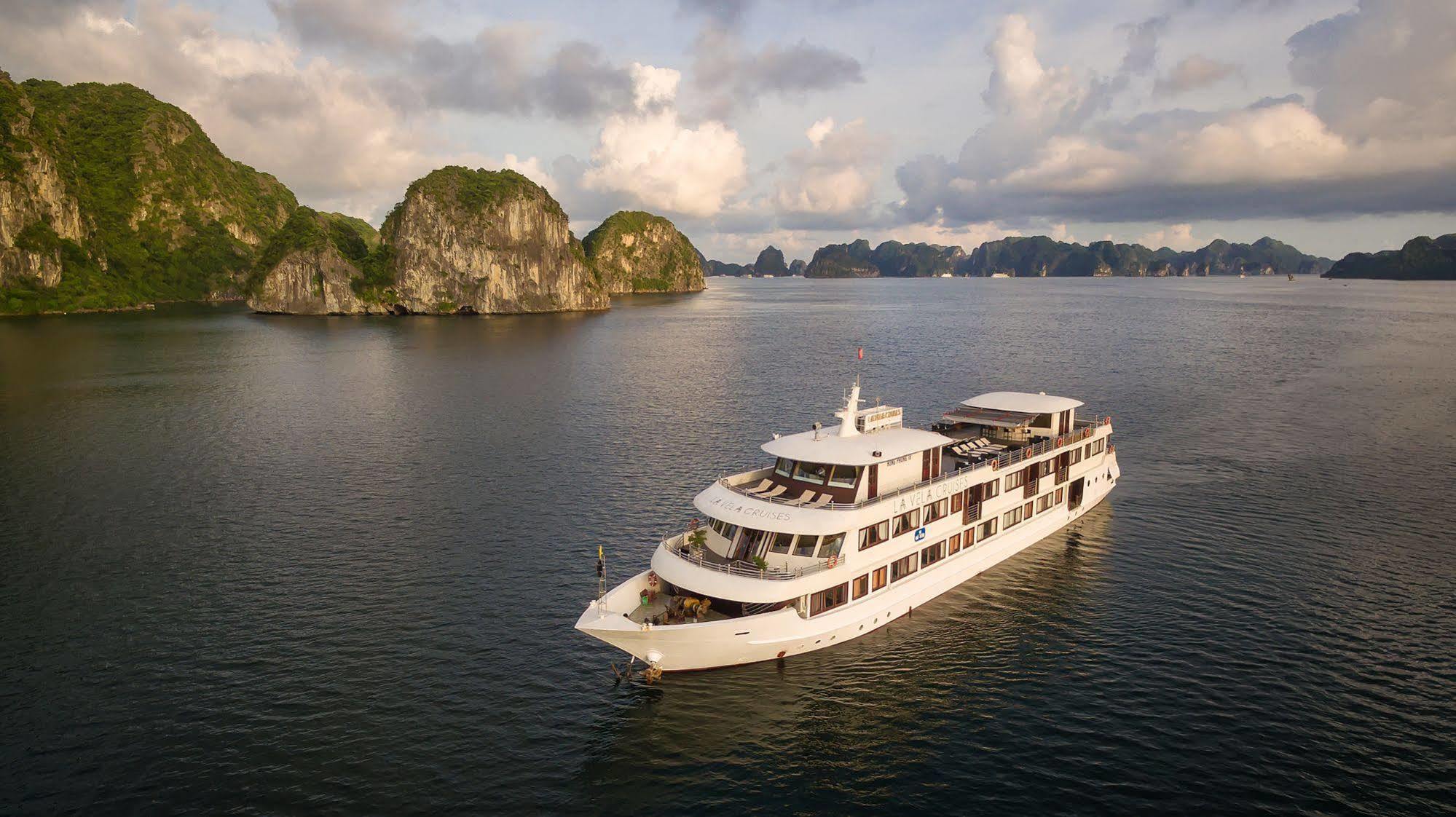 La Vela Premium Cruise - Managed By Paradise Cruises Ha Long Bagian luar foto